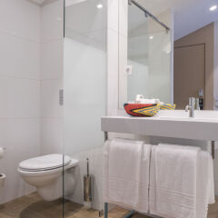 The House Ribeira Porto Hotel ванная