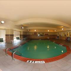 Отель Comfort Suites Vicksburg бассейн фото 3