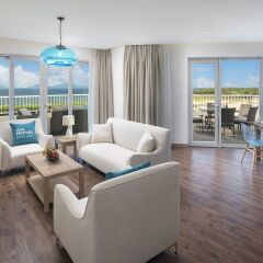 Апартаменты The Pearl Hoi An, a Festa Apartments комната для гостей фото 4