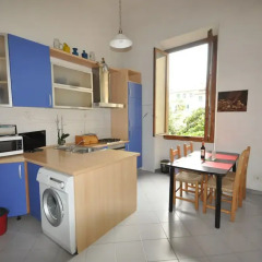 Отель Comfortable 3BD Apt 7min Walk to The Train Station Италия, Флоренция - отзывы, цены и фото номеров - забронировать отель Comfortable 3BD Apt 7min Walk to The Train Station онлайн в номере фото 2