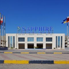 Golden 5 Sapphire Suites Hotel парковка
