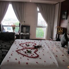 Gia Bao Grand Hotel комната для гостей