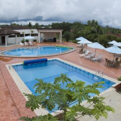 Отель Busua Beach Resort бассейн фото 3