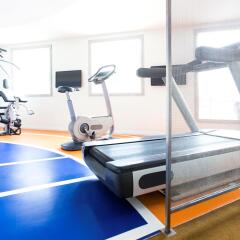 Отель Novotel Montparnasse Париж фитнесс-зал