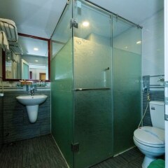 Отель Olympic Hotel Вьетнам, Нячанг - отзывы, цены и фото номеров - забронировать отель Olympic Hotel онлайн ванная фото 2