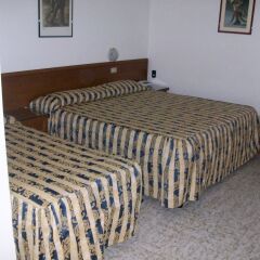 Hotel Santorotto Синалунга комната для гостей