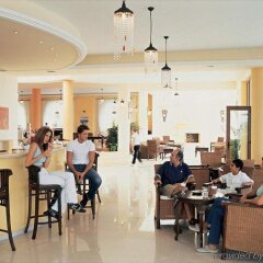 Отель Alia Palace Luxury Hotel and Villas Греция, Пефкохори - 1 отзыв об отеле, цены и фото номеров - забронировать отель Alia Palace Luxury Hotel and Villas онлайн питание фото 2