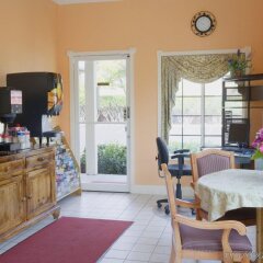 Отель Americas Best Value Inn - Milpitas интерьер отеля фото 3