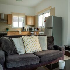 Отель Konnos Beach Villa No 5 комната для гостей фото 4
