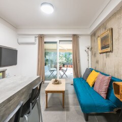 Отель Industrial Style Home in a Vibrant Neighborhood by Cloudkeys Афины фото 13