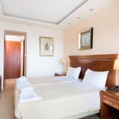 Avalon Hotel Лимни-Кери комната для гостей фото 5
