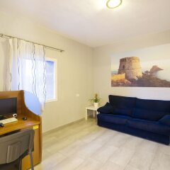 Отель Hostal Anibal Испания, Сан-Антони-де-Портмань - отзывы, цены и фото номеров - забронировать отель Hostal Anibal онлайн комната для гостей фото 4