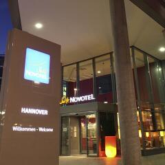 Отель Novotel Suites Hannover интерьер отеля фото 2