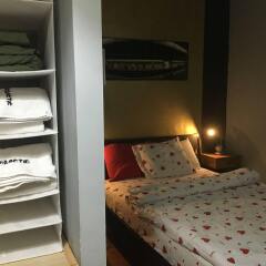 Eclectic Apart Hotel сейф в номере