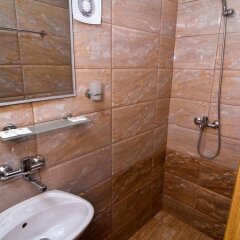 Отель Family Hotel Saint Iliya Болгария, Бургас - отзывы, цены и фото номеров - забронировать отель Family Hotel Saint Iliya онлайн ванная фото 2
