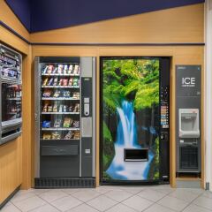 Отель Holiday Inn Express Cologne Mulheim Кёльн развлечения