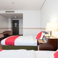 Отель OYO Hotel Toyama Joshi Koen Япония, Тояма - отзывы, цены и фото номеров - забронировать отель OYO Hotel Toyama Joshi Koen онлайн комната для гостей фото 3