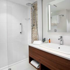 Отель Hilton Garden Inn Brussels City Centre ванная