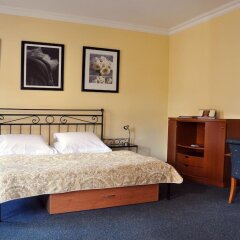 Отель FESTIVAL Hotel Apartments Чехия, Карловы Вары - отзывы, цены и фото номеров - забронировать отель FESTIVAL Hotel Apartments онлайн удобства в номере фото 2