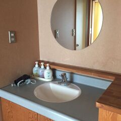 Отель Hakuba Alpine Hotel Япония, Хакуба - отзывы, цены и фото номеров - забронировать отель Hakuba Alpine Hotel онлайн ванная