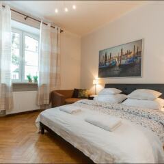 Отель P&O Apartments Miodowa Польша, Варшава - отзывы, цены и фото номеров - забронировать отель P&O Apartments Miodowa онлайн комната для гостей фото 4