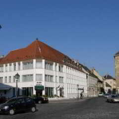 Отель BURG Будапешт парковка