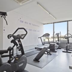 Отель INNSIDE by Meliá München Parkstadt Schwabing фитнесс-зал