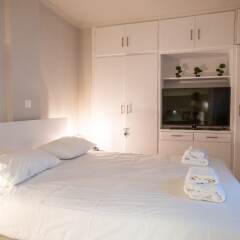 Отель Olala Garden Apartment Греция, Афины - отзывы, цены и фото номеров - забронировать отель Olala Garden Apartment онлайн комната для гостей фото 5