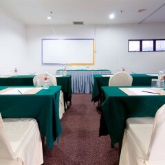 Отель Q Hotel Kuala Lumpur Малайзия, Куала-Лумпур - 1 отзыв об отеле, цены и фото номеров - забронировать отель Q Hotel Kuala Lumpur онлайн помещение для мероприятий фото 2