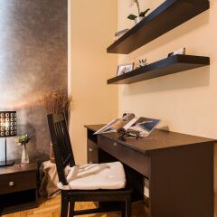 Апартаменты Beautiful Safe Apartment Near Centre сейф в номере