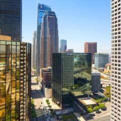 Отель The Westin Bonaventure Hotel & Suites США, Лос-Анджелес - отзывы, цены и фото номеров - забронировать отель The Westin Bonaventure Hotel & Suites онлайн балкон