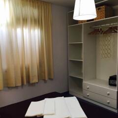 Отель Apartamentos Miami Sun сейф в номере