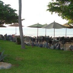 Отель The Inn at Manzanillo Bay