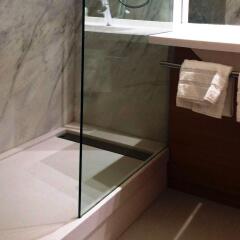 Forest Hill La Villette Hotel ванная
