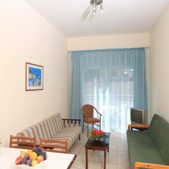 Jacaranda Hotel Apartments комната для гостей фото 3