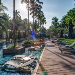 Отель TWINPALMS Пхукет приотельная территория