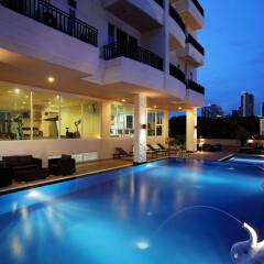 Отель Bangkok Patio бассейн фото 2