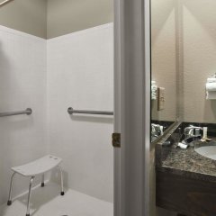 Super 8 by Wyndham Pocatello in Pocatello, United States of America from 100$, photos, reviews - zenhotels.com bathroom
