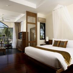 Отель Supalai Resort And Spa Phuket 3* Вилла с разными типами кроватей