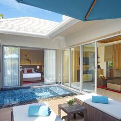 Отель Grand Mercure Phuket Patong 5* Вилла с различными типами кроватей фото 2