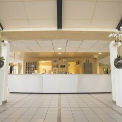 Отель Fletcher Hotel - Resort Spaarnwoude Нидерланды, Велсен-Зюйд - отзывы, цены и фото номеров - забронировать отель Fletcher Hotel - Resort Spaarnwoude онлайн интерьер отеля