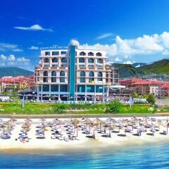 Grand Hotel Sveti Vlas пляж