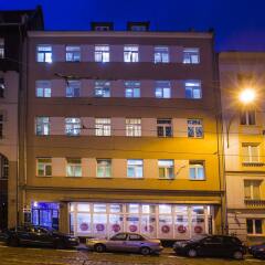 Отель Art Hostel Poznan Польша, Познань - отзывы, цены и фото номеров - забронировать отель Art Hostel Poznan онлайн вид на фасад