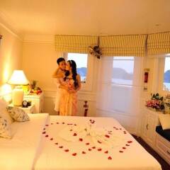 Отель Halong Bay Aloha Cruises спа
