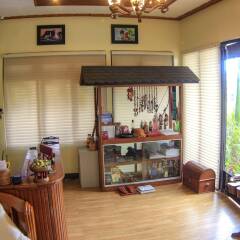 Hotel Brilliant гостиничный бар