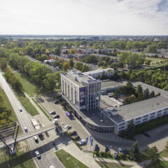 Отель Novotel Warszawa Airport вид на фасад фото 3