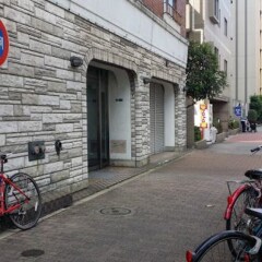 Отель Asakusa Cozy Hotel Япония, Токио - отзывы, цены и фото номеров - забронировать отель Asakusa Cozy Hotel онлайн спортивное сооружение