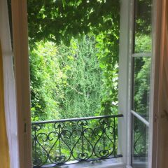 Отель Les Patios du Marais 1 комната для гостей