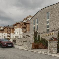 Отель St. John Hill Hotel by Zeus International Болгария, Банско - отзывы, цены и фото номеров - забронировать отель St. John Hill Hotel by Zeus International онлайн парковка