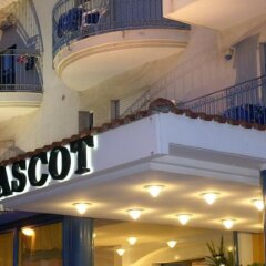 Hotel Ascot городской автобус